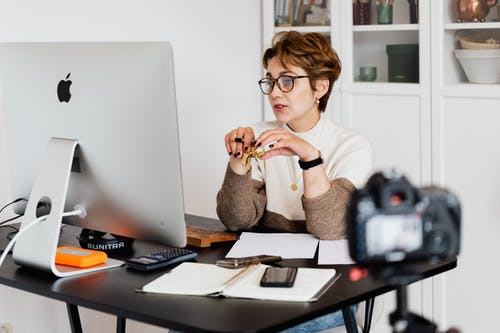 tax consultant