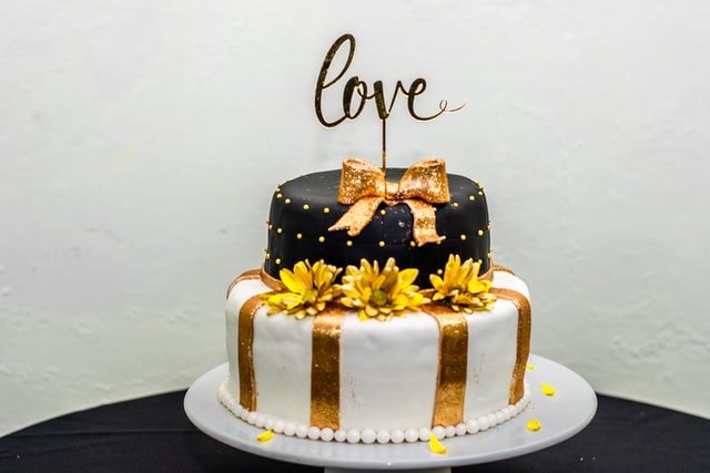 send cake online