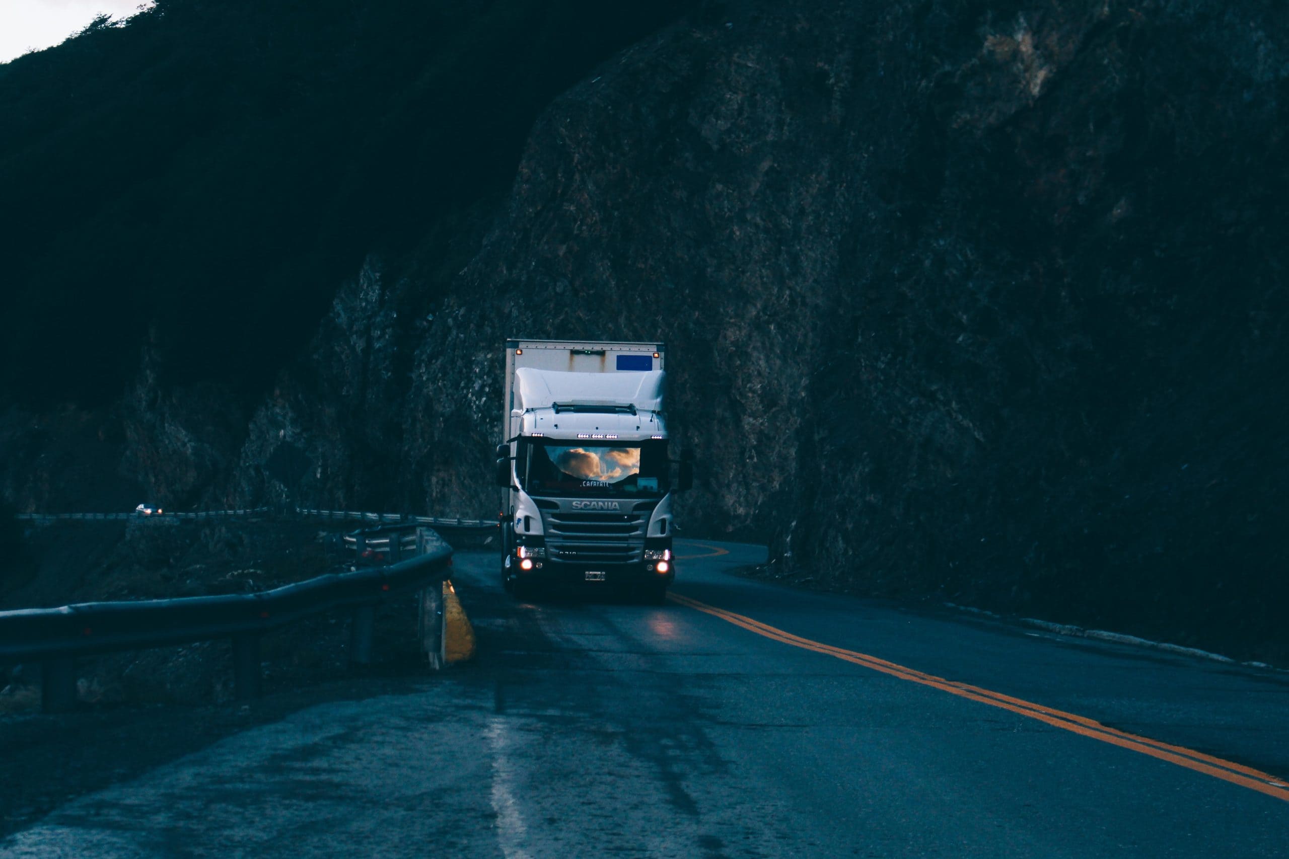 colli truck driving